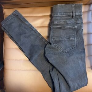 Soho Women's Dark black distressed ripped Skinny Jeans